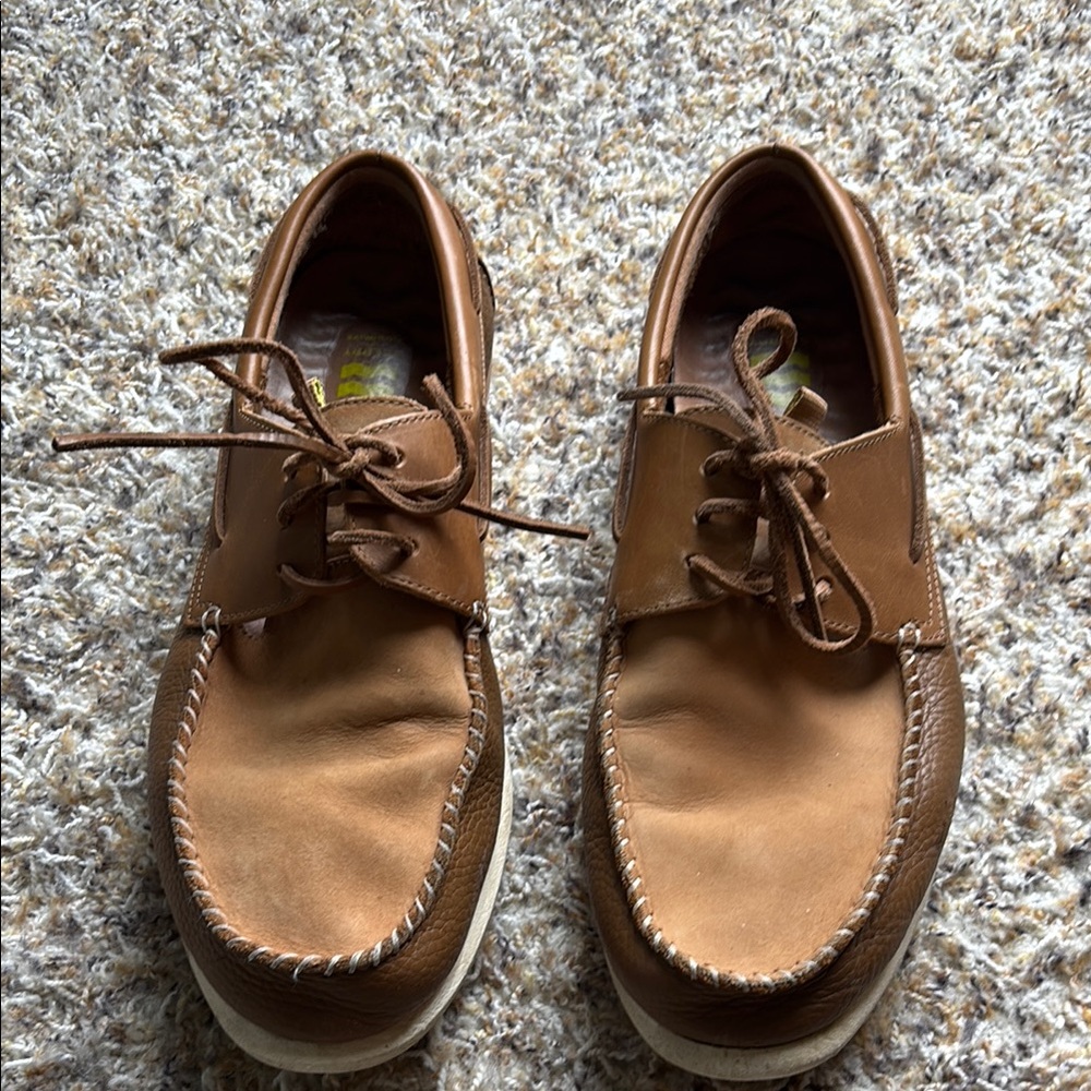 Brown Leather Boat Shoes with Moc Toe Design